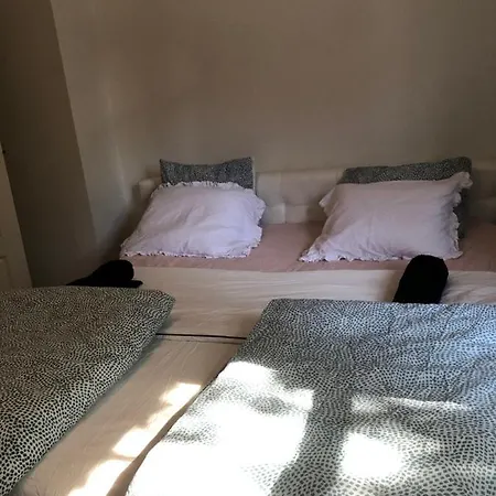 Olav Kyrres Gate 39 2 Etg 4 Soverom Ved Taket Av Lejlighed *